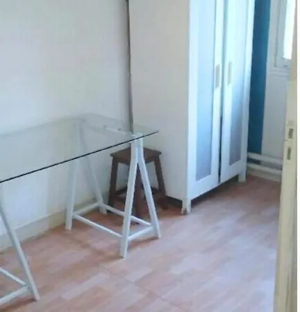 Apartament Independent Kitchen & Shower Free Parking Poitiers
